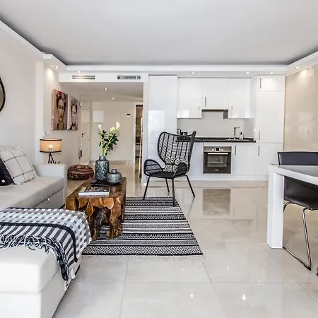 Apartment Luxurious 2 Bed Banus With Private Parking - Rdr193 *